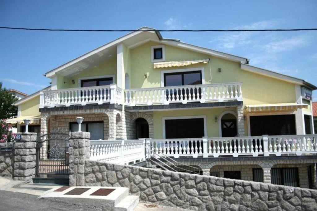 Apartman Nikola Salatić Dış mekan fotoğraf