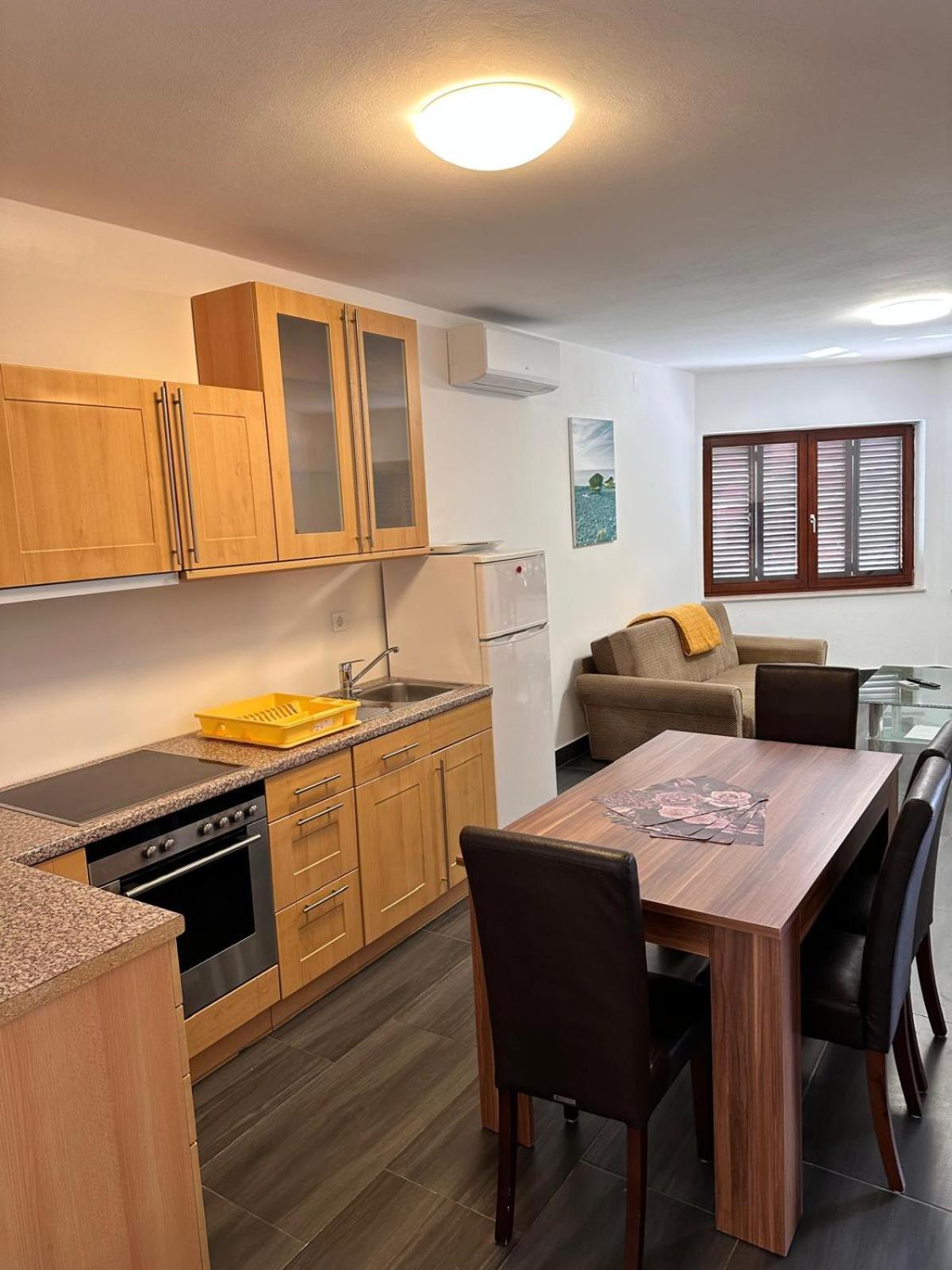Apartman Nikola Salatić Dış mekan fotoğraf