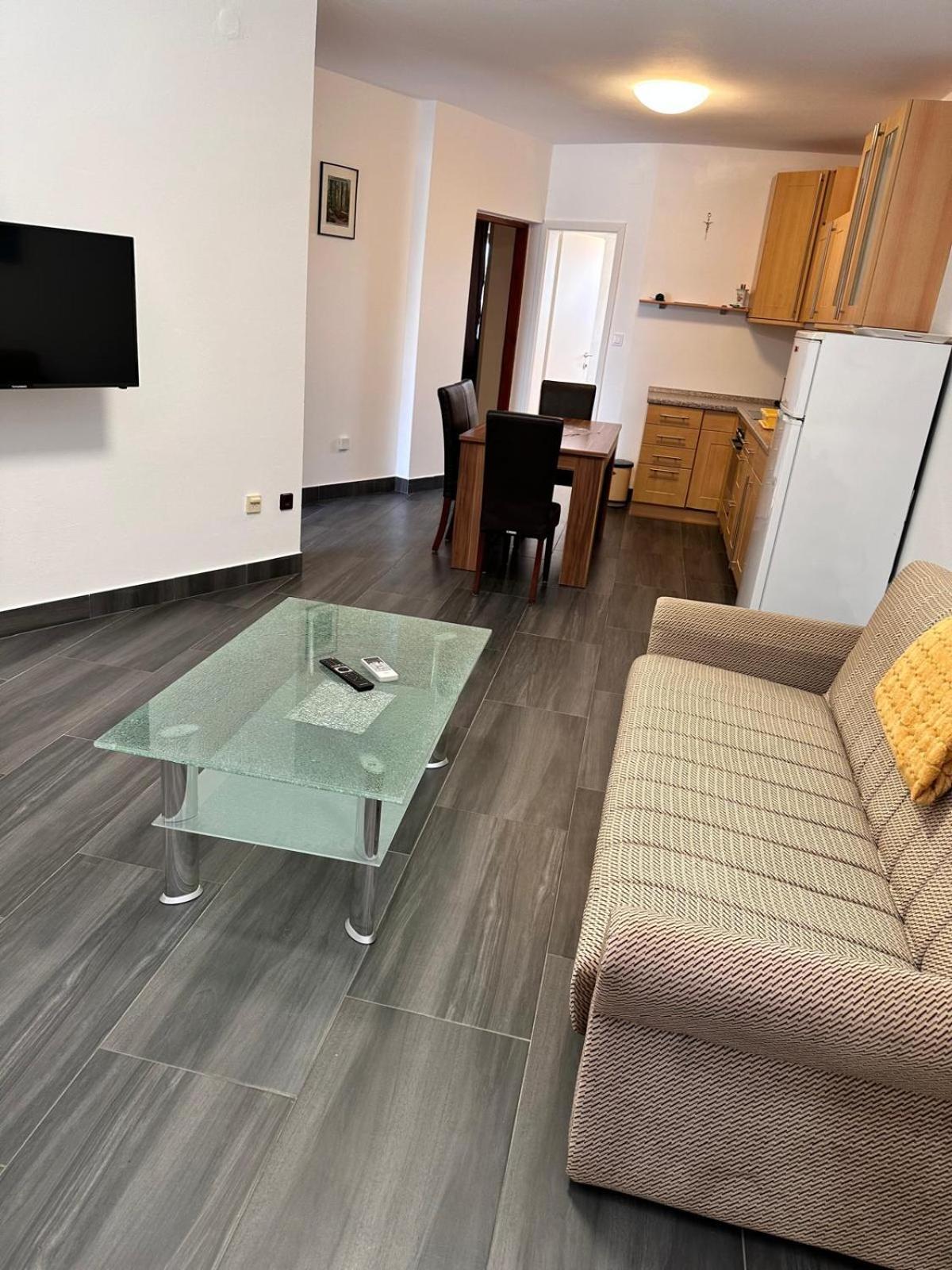 Apartman Nikola Salatić Dış mekan fotoğraf
